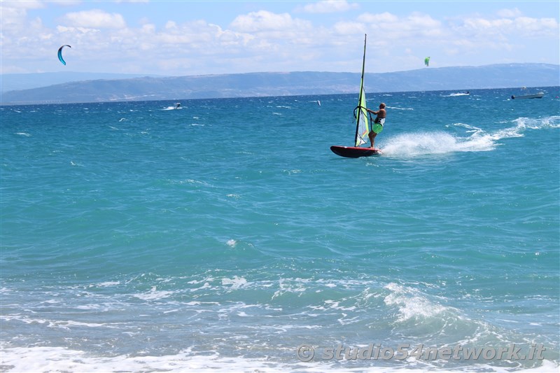 Con Studio54network, ritornano i Mondiali di Kite in Calabria, ritornano all'Hangloose beach di Gizzeria