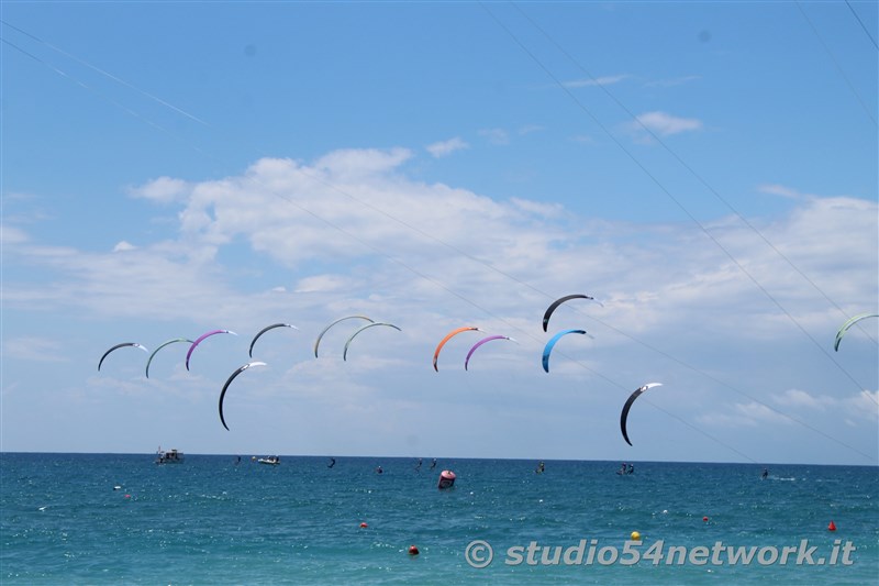 Con Studio54network, ritornano i Mondiali di Kite in Calabria, ritornano all'Hangloose beach di Gizzeria