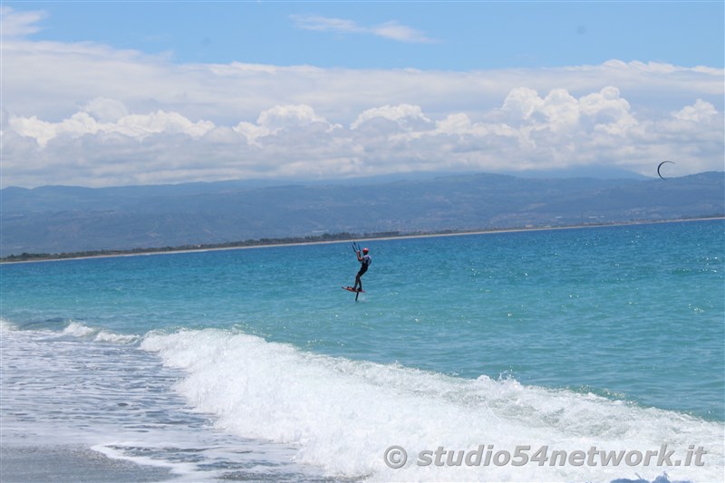 Con Studio54network, ritornano i Mondiali di Kite in Calabria, ritornano all'Hangloose beach di Gizzeria