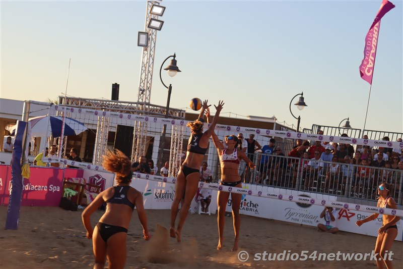 Tre giorni di grande Sport, ad Amantea, per la tappa del bvil, gli Internazionali di Beach Volley.  Su Studio54network  Calabria Straordinaria! 