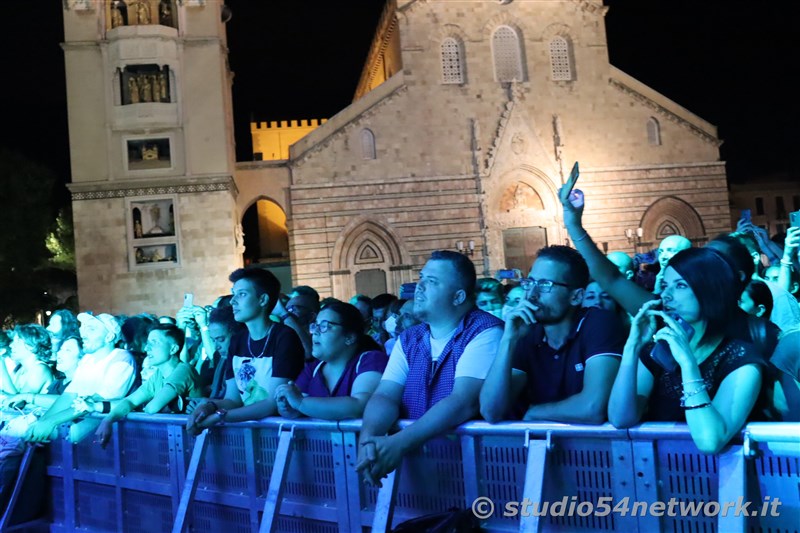 Una grande festa a Messina, in Piazza Duomo, con Carmen Consoli in concerto, in diretta su Studio4network! con Studio 54 network