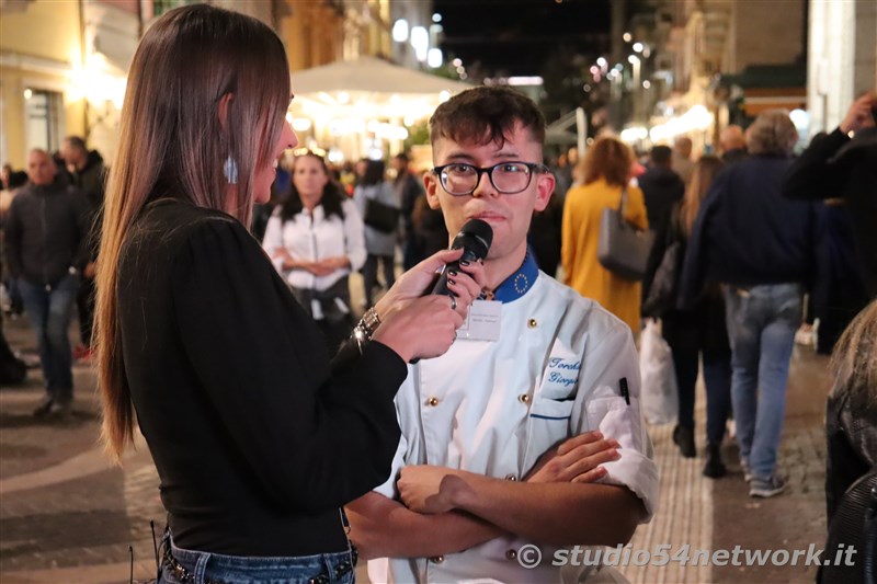 L'appuntamento pi goloso dell'anno ritorna a Cosenza, con la Festa del Cioccolato 2022. In diretta su Studio54network!