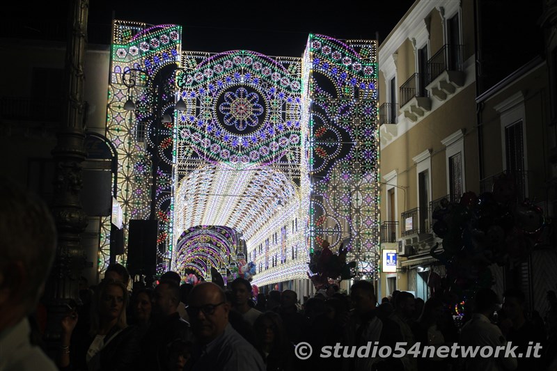 Una Grande festa  stata la Notte Bianca di Biancavilla, con Studio54network, Sasa Salvaggio, Roy Paci e Lello Analfino! 