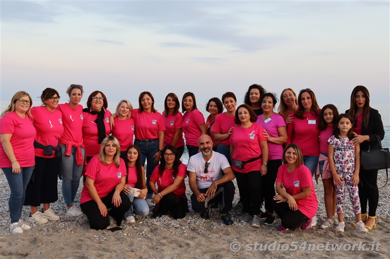 Locri  Padel in Rosa. Per la prevenzione dei tumori al seno la ricerca, domenica 16 ottobre, Locri si colora di rosa.   Su Studio54network ecco tutto il racconto... 