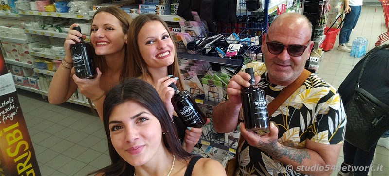 E' RupesInTour, con l'Amaro Rupes e Studio54network. Una grande festa nei Supermercati Conad di Crotone!