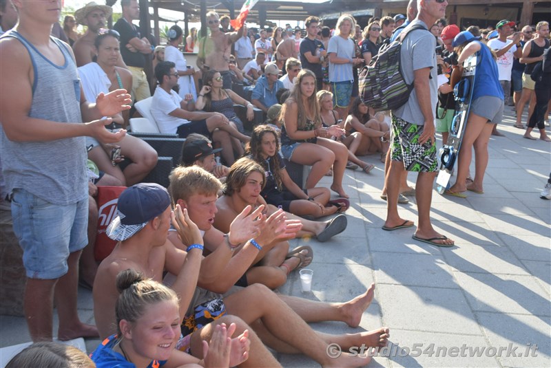 Le finali europee di Kite Surf in Calabria, all'Hangloosebeach. In diretta interregionale solo su Studio54network, 