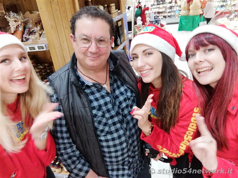 A Bovalino, al Centro Commerciale i Gelsomini,  con Amaro Rupes  gi Natale