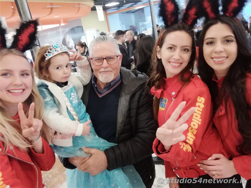 E' Carnival on Saturday a Bovalino, al Centro Commerciale I Gelsomini. In diretta interregionale solo su Studio54network.