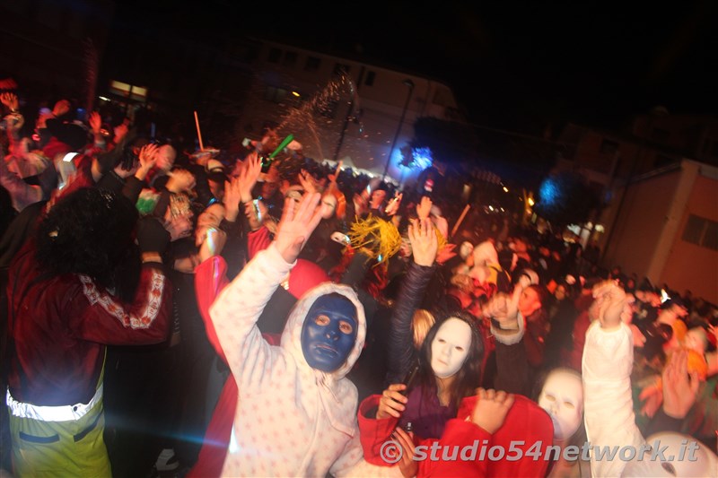 Soldout Zero Gravity, il gran ballo di Carnevale, a Melicucco, nel Centro Storico, con Studio54network con Studio54network, la Radio dei Grandi Eventi
