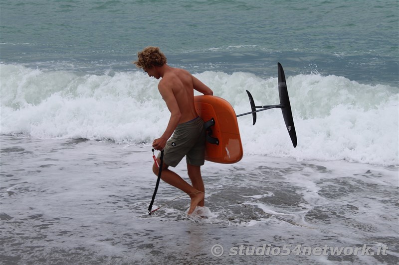 Con Studio54network, ritornano i Mondiali di Kite in Calabria, ritornano all'Hangloose beach di Gizzeria