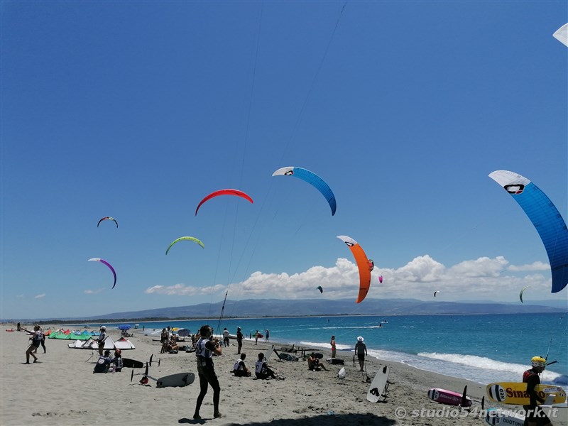 Con Studio54network, ritornano i Mondiali di Kite in Calabria, ritornano all'Hangloose beach di Gizzeria