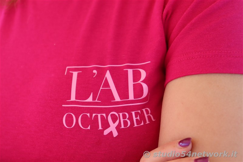 Locri  Padel in Rosa. Per la prevenzione dei tumori al seno la ricerca, domenica 16 ottobre, Locri si colora di rosa.   Su Studio54network ecco tutto il racconto... 