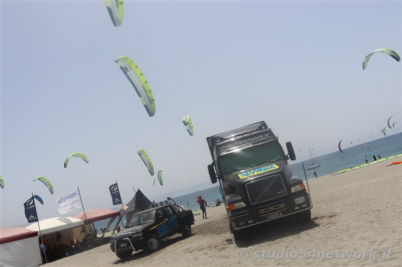 In Calabria, all'Hangloosebeach di Gizzeria, Formula Kite Youth World Championship, su Studio54network 