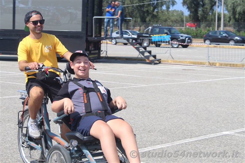 Un salto oltre le Barriere, l'evento Memorial con terapia in moto a persone disabili, spettacoli motocross e freestyle. In Radiovisoone su Studio54network!