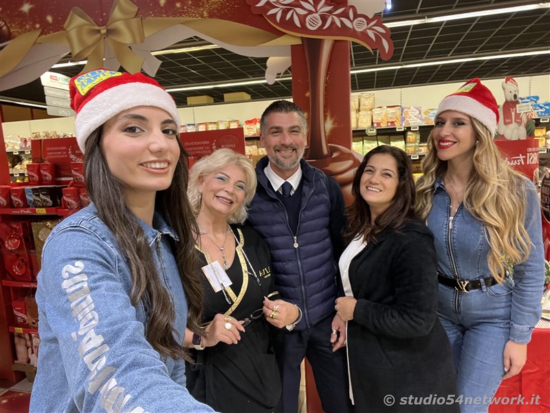 Con Ipersisa  Natale al centro commerciale I Gelsomini, con Studio54network