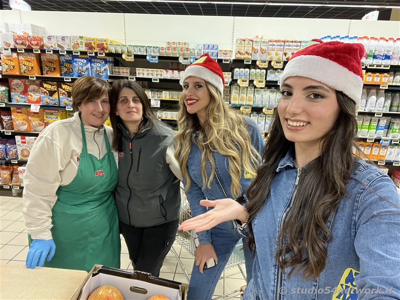 Con Ipersisa  Natale al centro commerciale I Gelsomini, con Studio54network