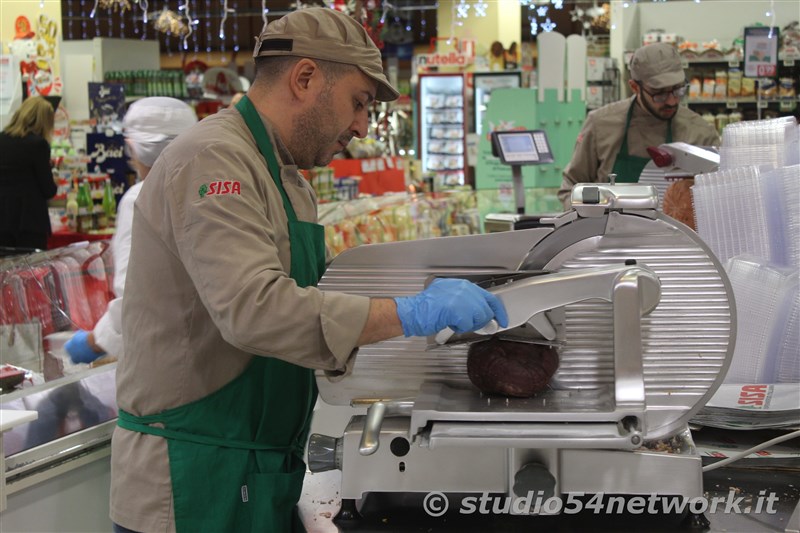 Con Ipersisa  Natale al centro commerciale I Gelsomini, con Studio54network