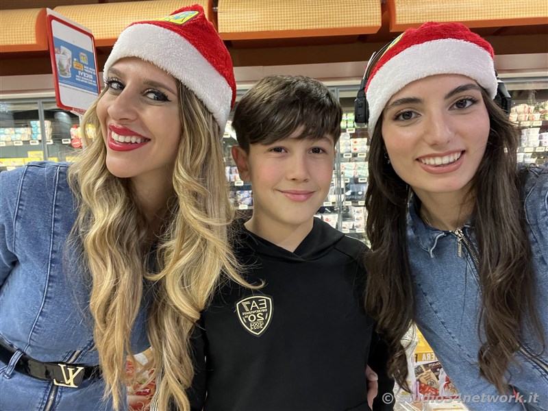 Con Ipersisa  Natale al centro commerciale I Gelsomini, con Studio54network