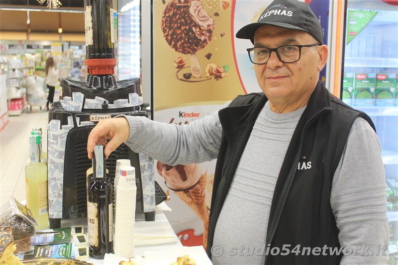 Con Ipersisa  Natale al centro commerciale I Gelsomini, con Studio54network