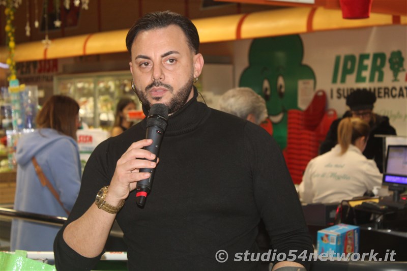 Con Ipersisa  Natale al centro commerciale I Gelsomini, con Studio54network