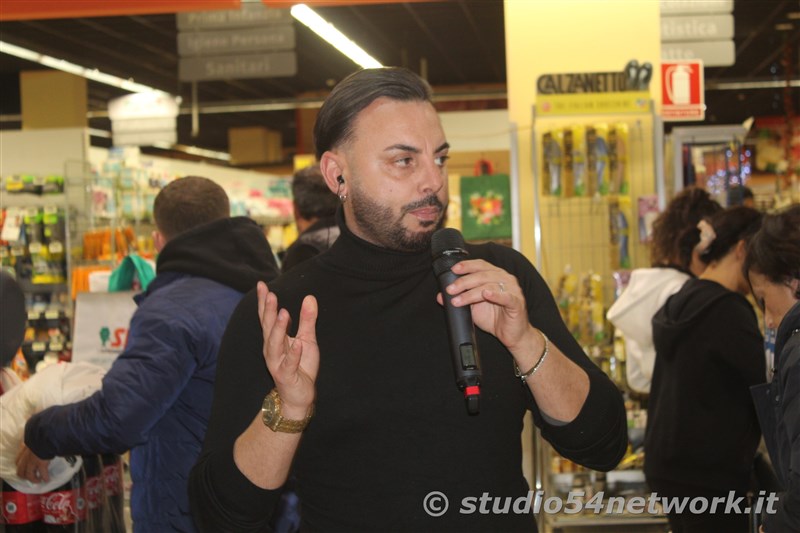 Con Ipersisa  Natale al centro commerciale I Gelsomini, con Studio54network