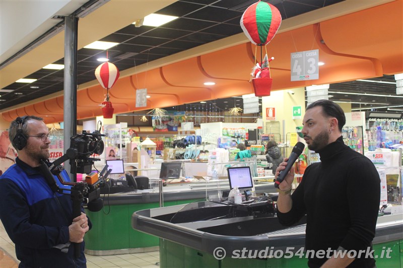 Con Ipersisa  Natale al centro commerciale I Gelsomini, con Studio54network