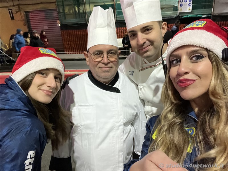 Dopo 10 anni ritorna a Marina di Gioiosa i super evento di dicembre, con il Torrone dei Record. Un grandissima festa golosa, in diretta su Studio54network!