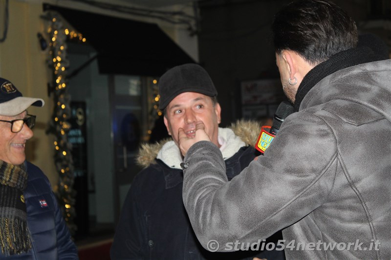 E' Vibo Christmas Shopping, su Corso Vittorio Emanuele III a Vibo Valentia.  Un pomeriggio tutto dedicato allo Shopping Natalizio, con Studio54network e tanti artisti di strada! 