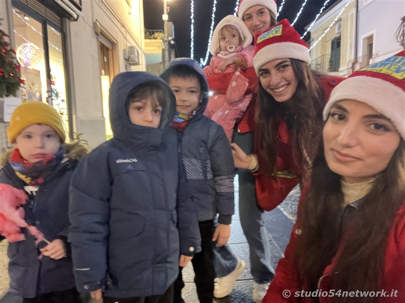 E' Vibo Christmas Shopping, su Corso Vittorio Emanuele III a Vibo Valentia.  Un pomeriggio tutto dedicato allo Shopping Natalizio, con Studio54network e tanti artisti di strada! 