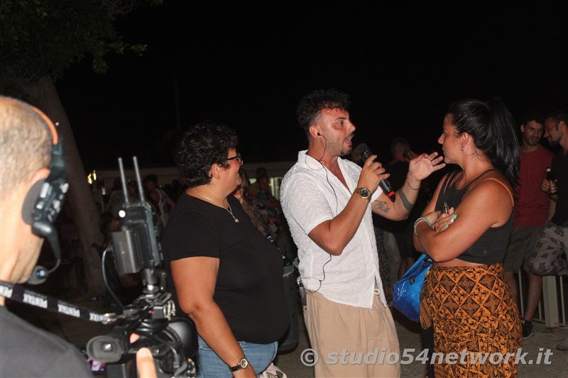 Sulla spiaggia di Bivona, a Vibo Valentia  grande festa! Arriva Studio54network con il 54BeachTour!