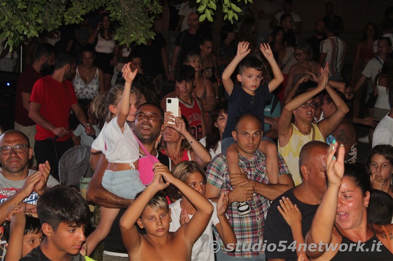 Sulla spiaggia di Bivona, a Vibo Valentia  grande festa! Arriva Studio54network con il 54BeachTour!