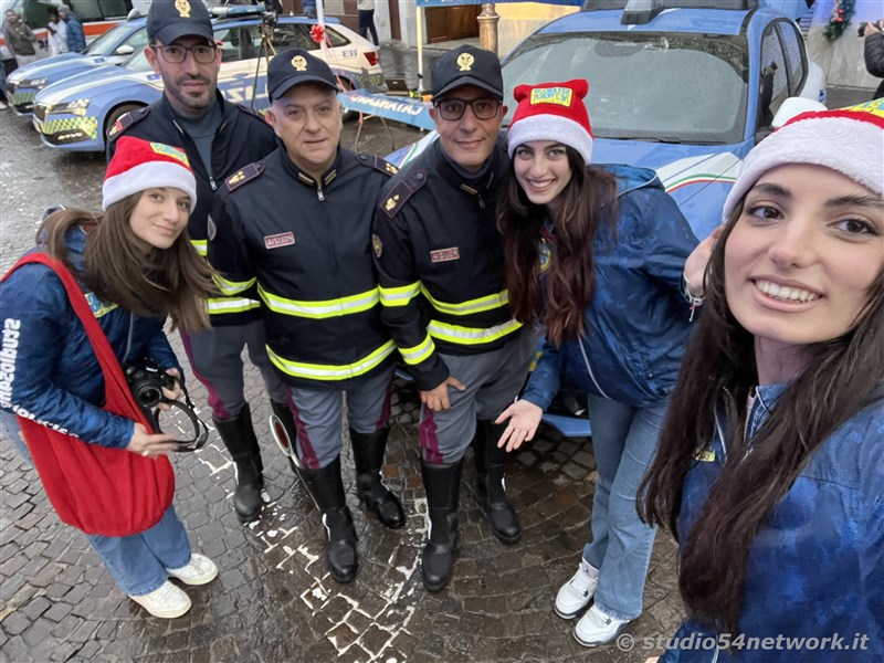 A Lamezia Terme il pi grande evento natalizio calabrese in moto, con i Compatti  Babbo Natale in Moto. Stand, dimostrazioni, Babbo Natale, prove su strada, tutto in diretta su Studio54network!