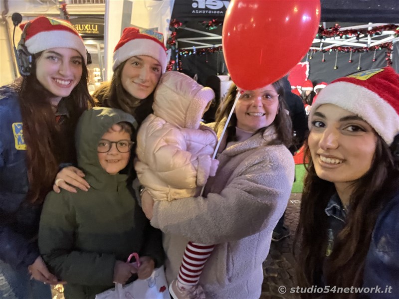 A Lamezia Terme il pi grande evento natalizio calabrese in moto, con i Compatti  Babbo Natale in Moto. Stand, dimostrazioni, Babbo Natale, prove su strada, tutto in diretta su Studio54network!