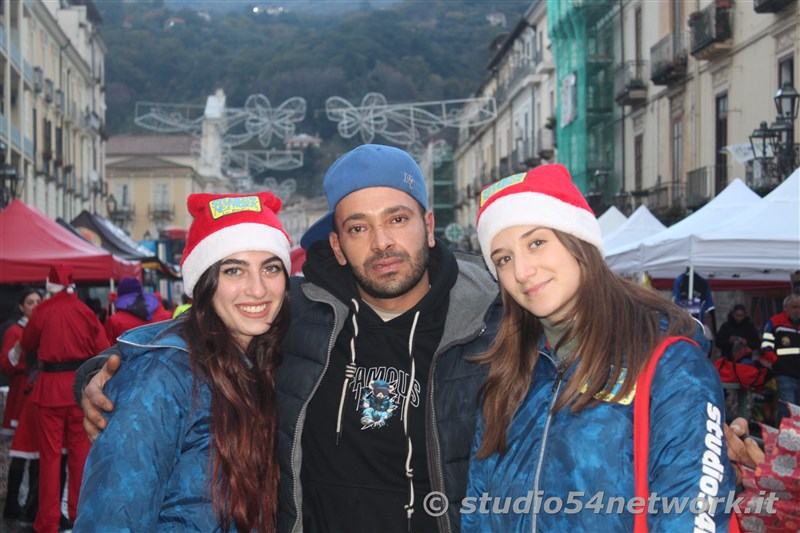 A Lamezia Terme il pi grande evento natalizio calabrese in moto, con i Compatti  Babbo Natale in Moto. Stand, dimostrazioni, Babbo Natale, prove su strada, tutto in diretta su Studio54network!