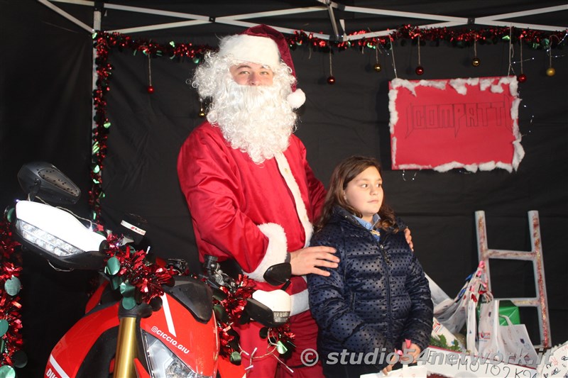 A Lamezia Terme il pi grande evento natalizio calabrese in moto, con i Compatti  Babbo Natale in Moto. Stand, dimostrazioni, Babbo Natale, prove su strada, tutto in diretta su Studio54network!