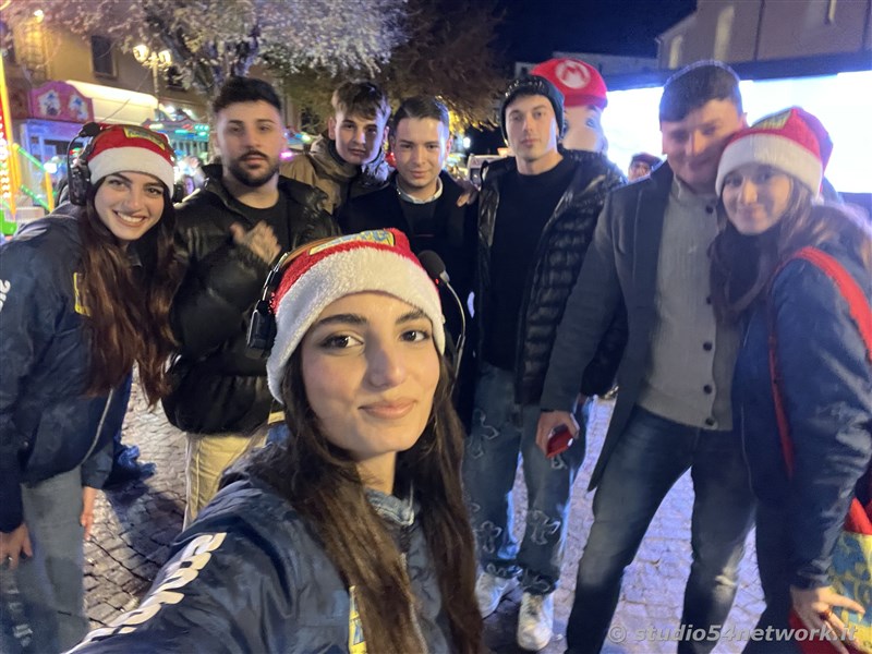 A Lamezia Terme il pi grande evento natalizio calabrese in moto, con i Compatti  Babbo Natale in Moto. Stand, dimostrazioni, Babbo Natale, prove su strada, tutto in diretta su Studio54network!