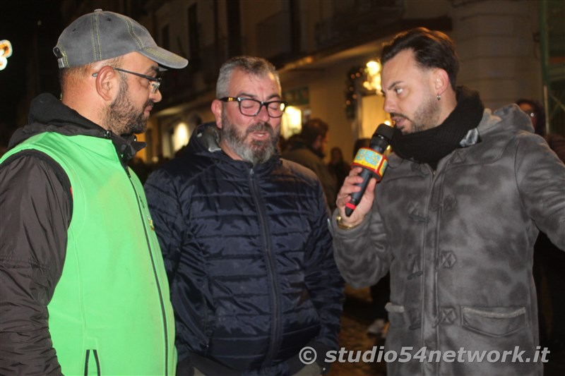 A Lamezia Terme il pi grande evento natalizio calabrese in moto, con i Compatti  Babbo Natale in Moto. Stand, dimostrazioni, Babbo Natale, prove su strada, tutto in diretta su Studio54network!