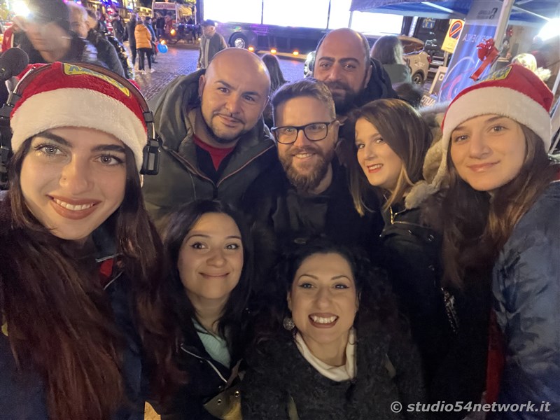 A Lamezia Terme il pi grande evento natalizio calabrese in moto, con i Compatti  Babbo Natale in Moto. Stand, dimostrazioni, Babbo Natale, prove su strada, tutto in diretta su Studio54network!