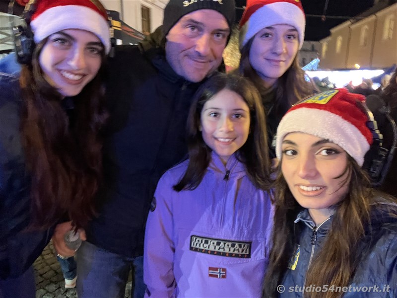 A Lamezia Terme il pi grande evento natalizio calabrese in moto, con i Compatti  Babbo Natale in Moto. Stand, dimostrazioni, Babbo Natale, prove su strada, tutto in diretta su Studio54network!