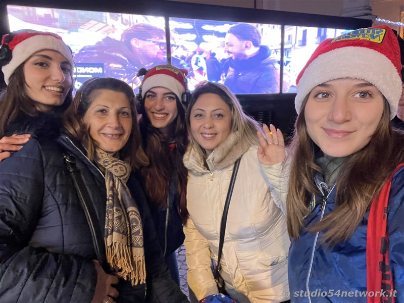 A Lamezia Terme il pi grande evento natalizio calabrese in moto, con i Compatti  Babbo Natale in Moto. Stand, dimostrazioni, Babbo Natale, prove su strada, tutto in diretta su Studio54network!