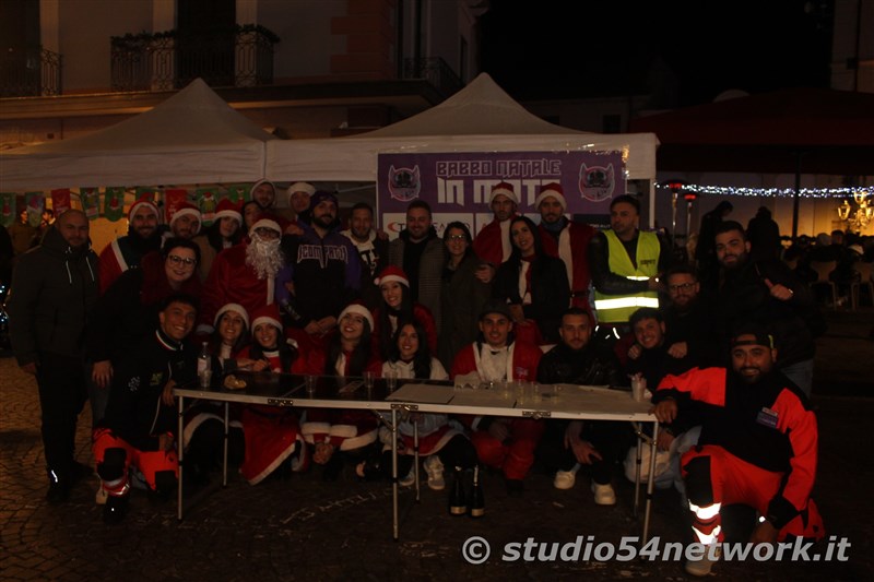 A Lamezia Terme il pi grande evento natalizio calabrese in moto, con i Compatti  Babbo Natale in Moto. Stand, dimostrazioni, Babbo Natale, prove su strada, tutto in diretta su Studio54network!