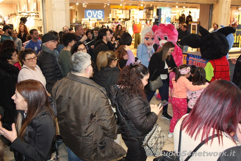 Con Elisabetta Gregoraci, l'estrazione finale di Fai Shopping e Vinci. Al Centro Commerciale La Gru e in diretta interregionale solo su Studio54network