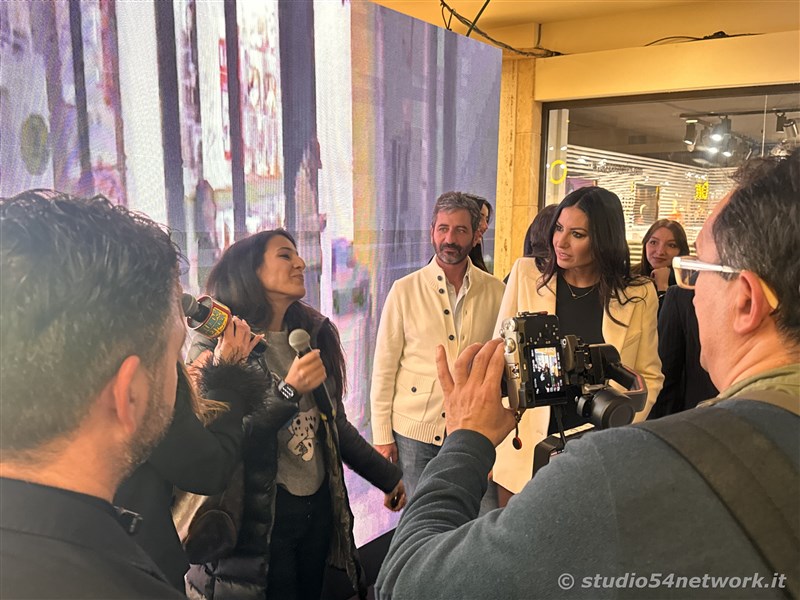 Con Elisabetta Gregoraci, l'estrazione finale di Fai Shopping e Vinci. Al Centro Commerciale La Gru e in diretta interregionale solo su Studio54network