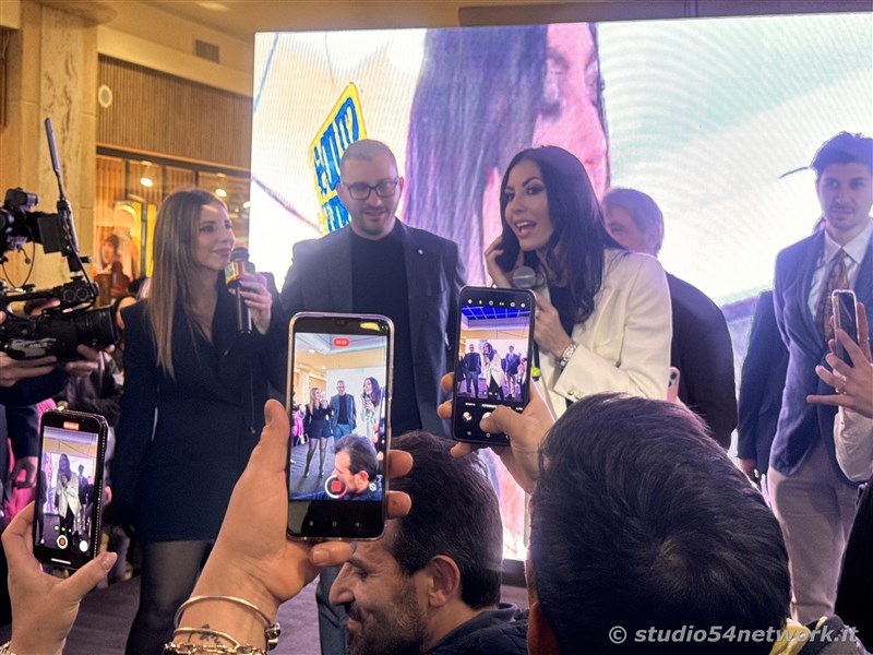 Con Elisabetta Gregoraci, l'estrazione finale di Fai Shopping e Vinci. Al Centro Commerciale La Gru e in diretta interregionale solo su Studio54network