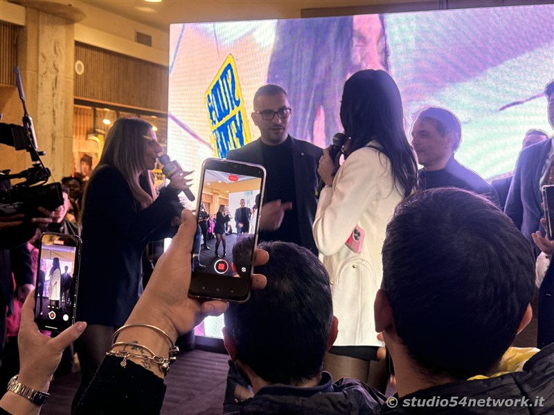 Con Elisabetta Gregoraci, l'estrazione finale di Fai Shopping e Vinci. Al Centro Commerciale La Gru e in diretta interregionale solo su Studio54network