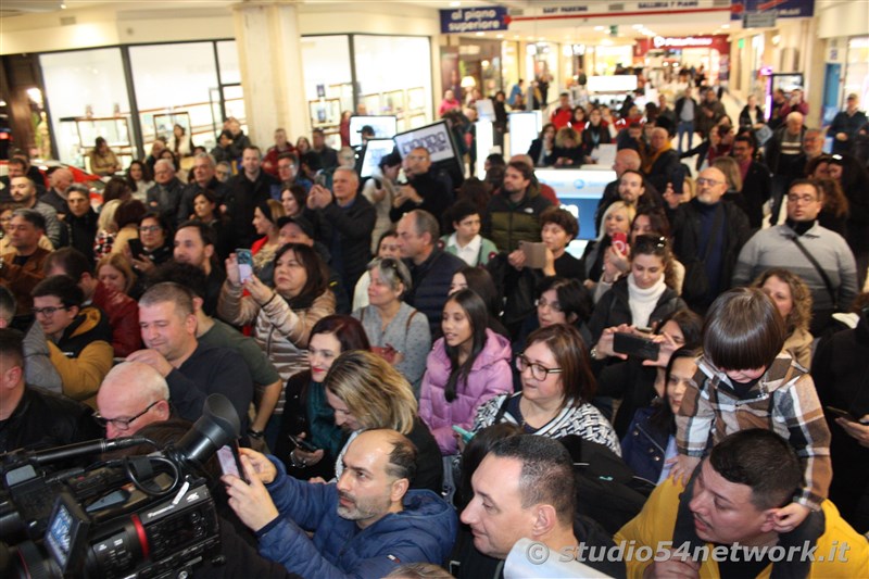 Con Elisabetta Gregoraci, l'estrazione finale di Fai Shopping e Vinci. Al Centro Commerciale La Gru e in diretta interregionale solo su Studio54network