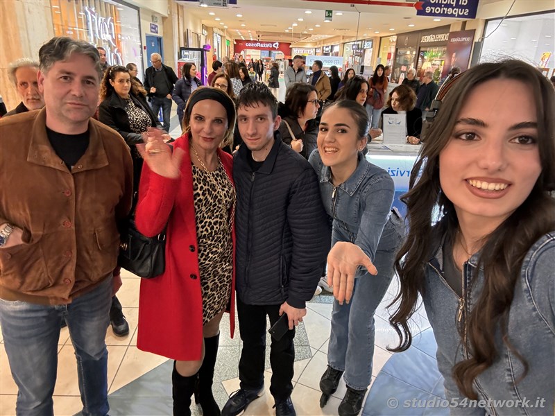 Con Elisabetta Gregoraci, l'estrazione finale di Fai Shopping e Vinci. Al Centro Commerciale La Gru e in diretta interregionale solo su Studio54network