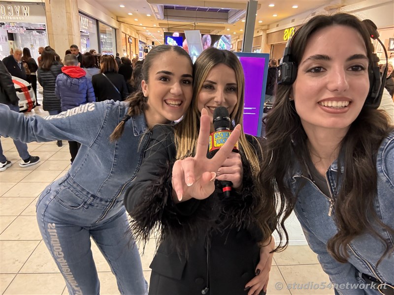 Con Elisabetta Gregoraci, l'estrazione finale di Fai Shopping e Vinci. Al Centro Commerciale La Gru e in diretta interregionale solo su Studio54network