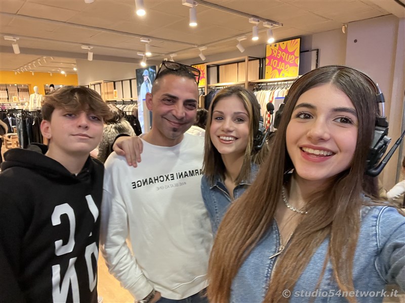 Con Elisabetta Gregoraci, l'estrazione finale di Fai Shopping e Vinci. Al Centro Commerciale La Gru e in diretta interregionale solo su Studio54network