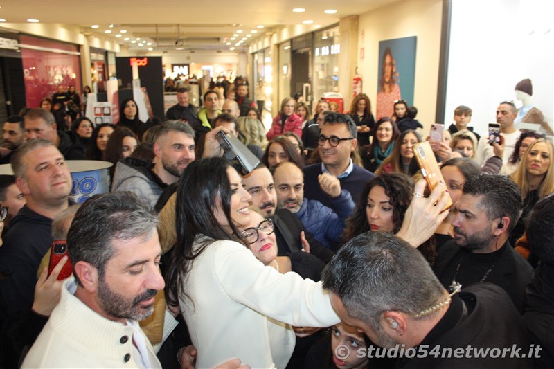 Con Elisabetta Gregoraci, l'estrazione finale di Fai Shopping e Vinci. Al Centro Commerciale La Gru e in diretta interregionale solo su Studio54network